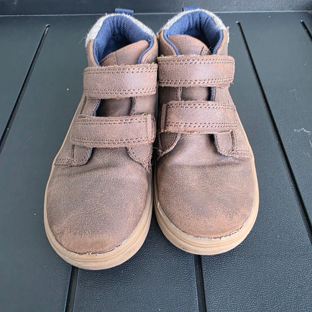 Cat & Jack Kids Brown Faux Leather Mid Top Hook and Loop Sneakers 10